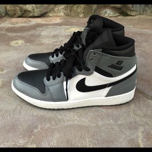 Air Jordan 1 retro rare air cool grey
